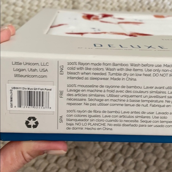 Little unicorn deluxe muslin quilt - Picture 4 of 5